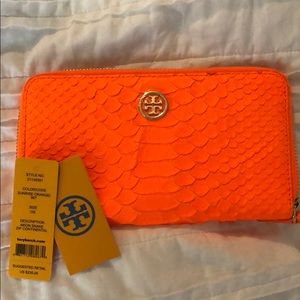 RARE Tory Burch snakeskin wallet